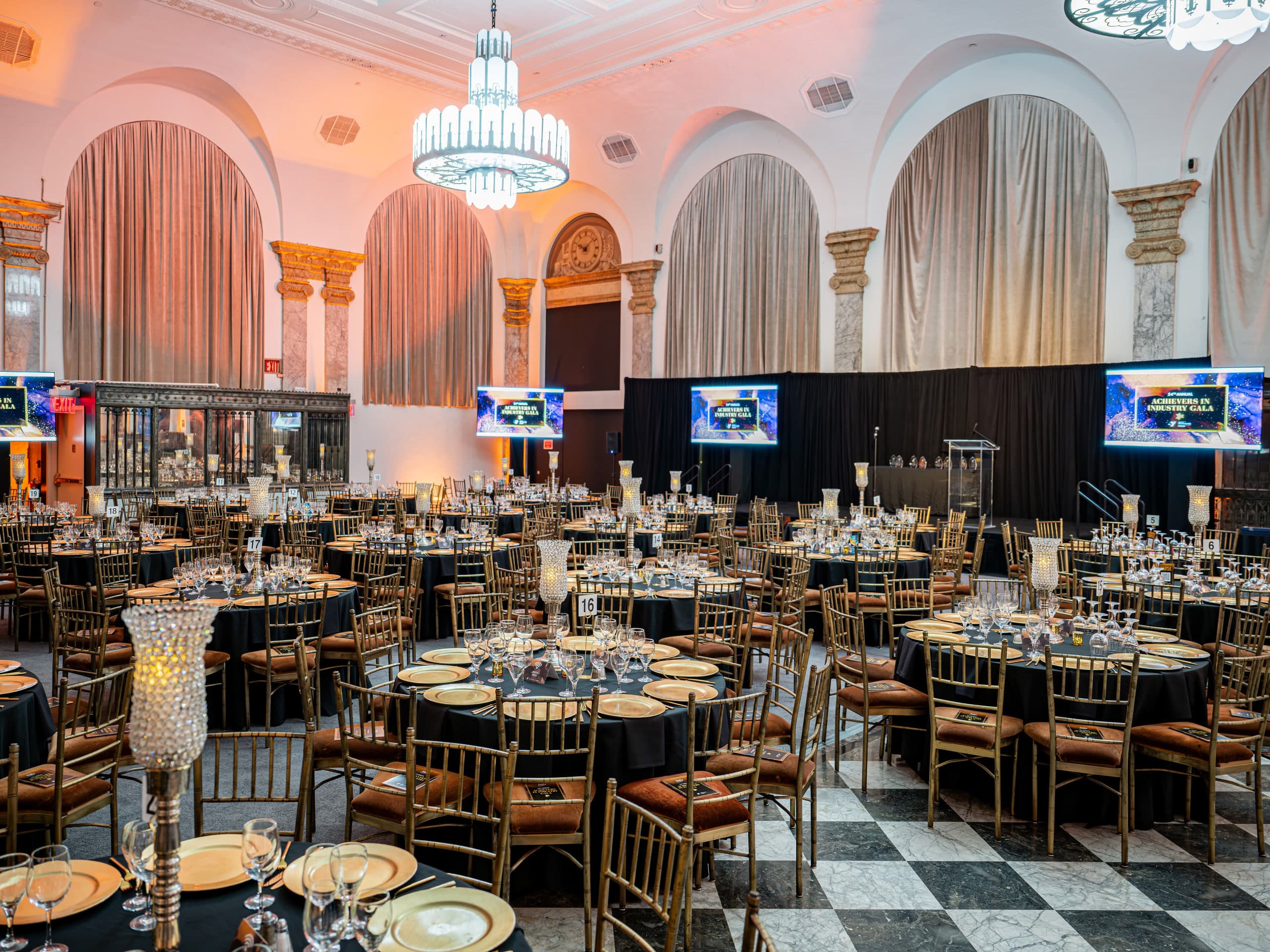Conference AV and presentation technology at 48 Wall Street, Financial District
