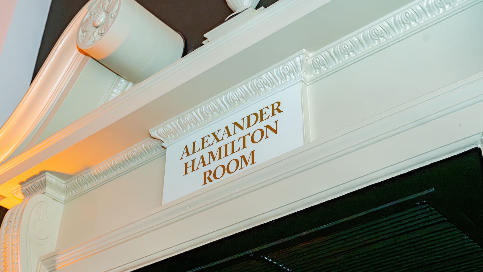 Private dinner setting in The Alexander Hamilton Office at 48 Wall Street, Financial District NYC